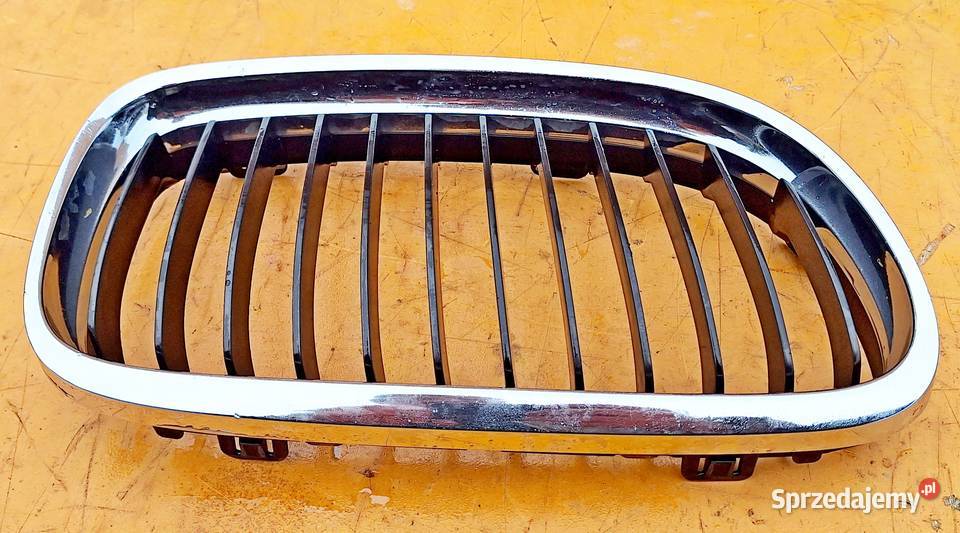 BMW 3 E90E91 NERKA ATRAP GRILL PRAWY PRZÓD ORYG osobowe mazowieckie Radom