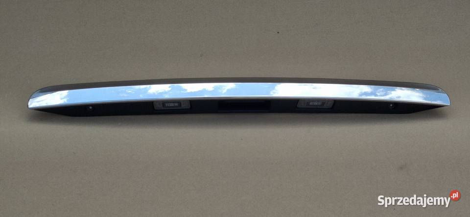 MERCEDES BKLASA W246 LISTWA BLENDA KLAPY Pozostałe Bieleń