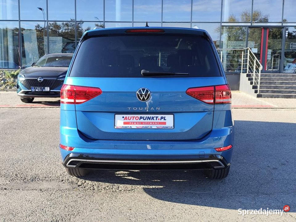 Volkswagen Touran 2023r salon panorama hak Kraków