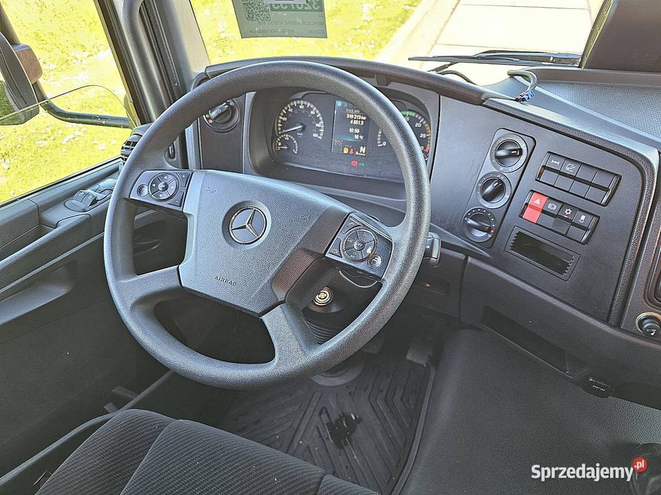 MercedesBenz ATEGO 818 AIRCO LIFT 3 SEATS Samochody ciężarowe