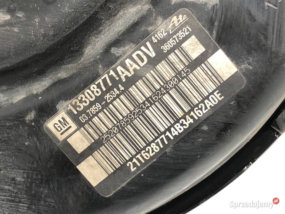 SERWO HAMULCOWE OPEL ZAFIRA C 13308771 Minivan