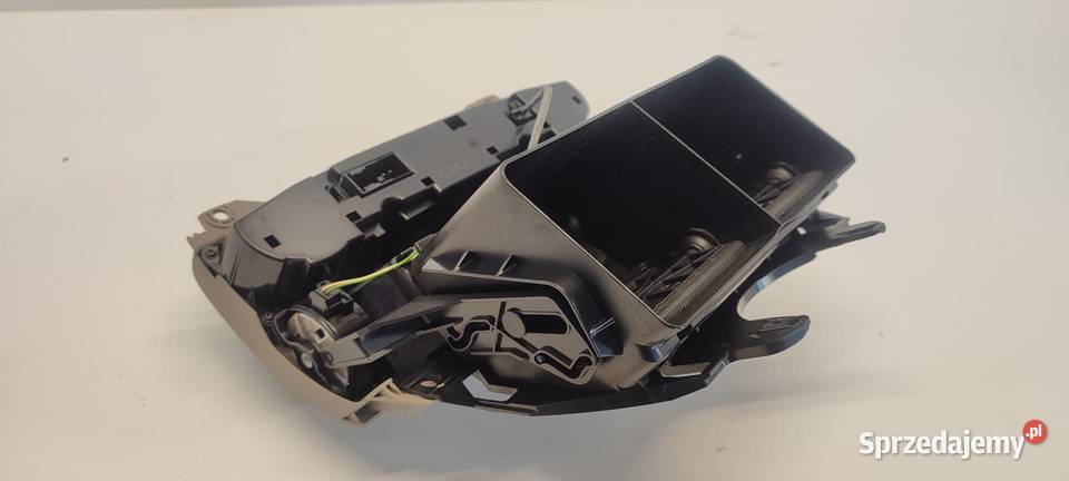 MERCEDES W211 PANEL KRATKA KLIMATYZACJI Części samochodowe sprzedam