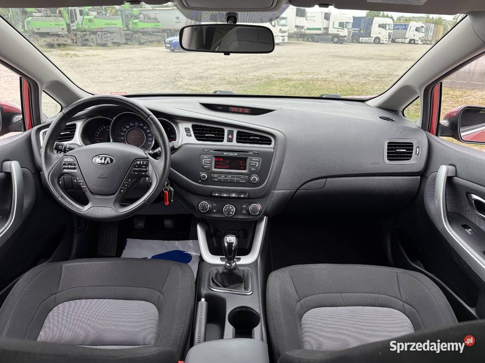Kia Ceed 14 BENZYNA Klimatyzacja Tempomat Ledy ABS Konin