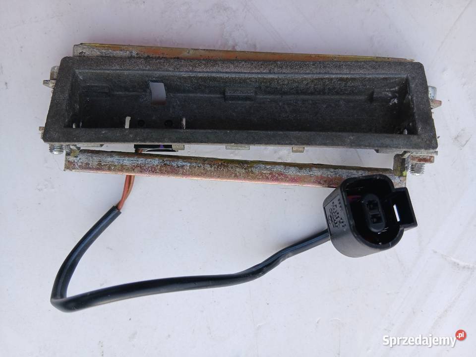 Klamka klapy tył mikrostyk kombi VW PASSAT B5 FL Szczerbice