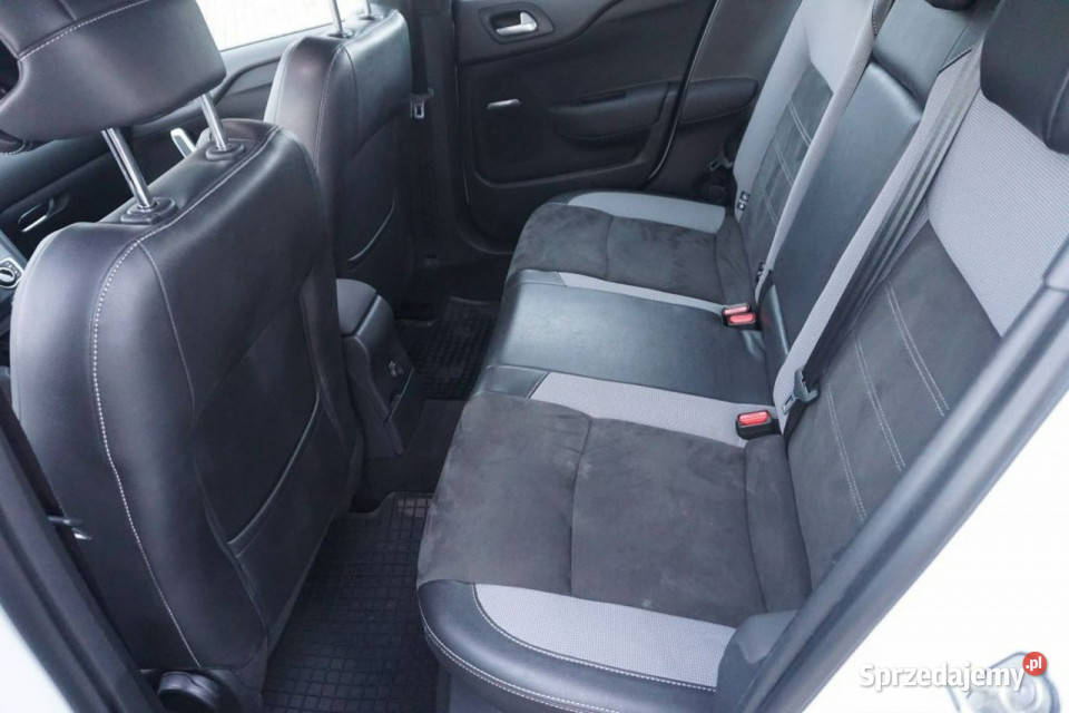 Citroen DS4 12PureTech 130 BeChic SS salon biały