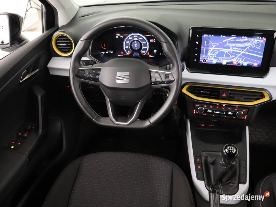 Seat Arona 10 TSI elektryczne szyby Arona