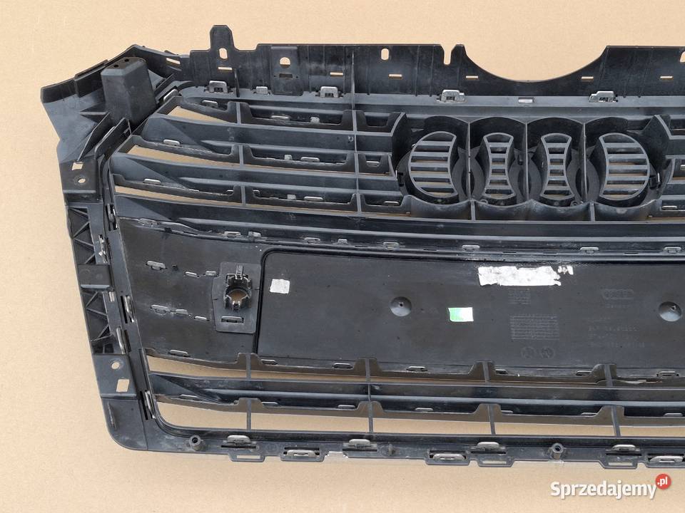 AUDI A4 B9 SLINE QUATTRO GRILL ATRAPA CHŁODNICY Bieleń sprzedam
