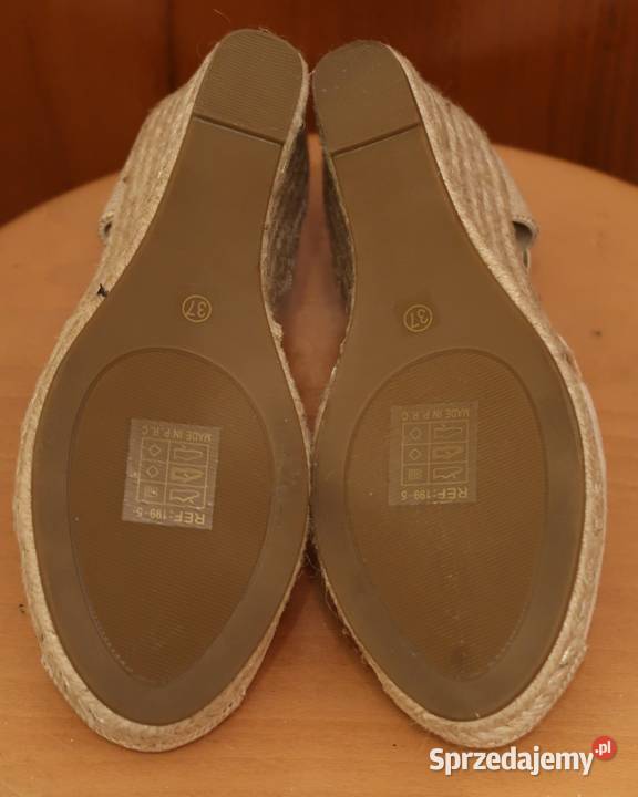 Damskie buty espadryle firmy QUEEN VIVI SHOES 37 Sandały i klapki