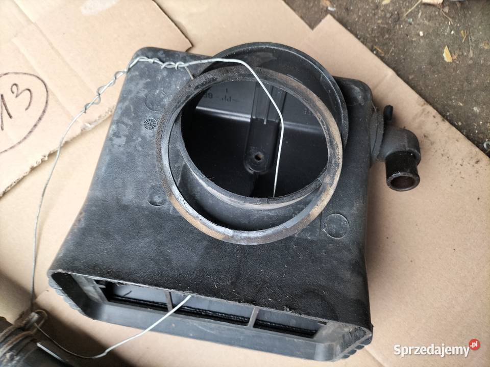 FIAT UNO OBUDOWA FILTRA POWIETRZA 7543365