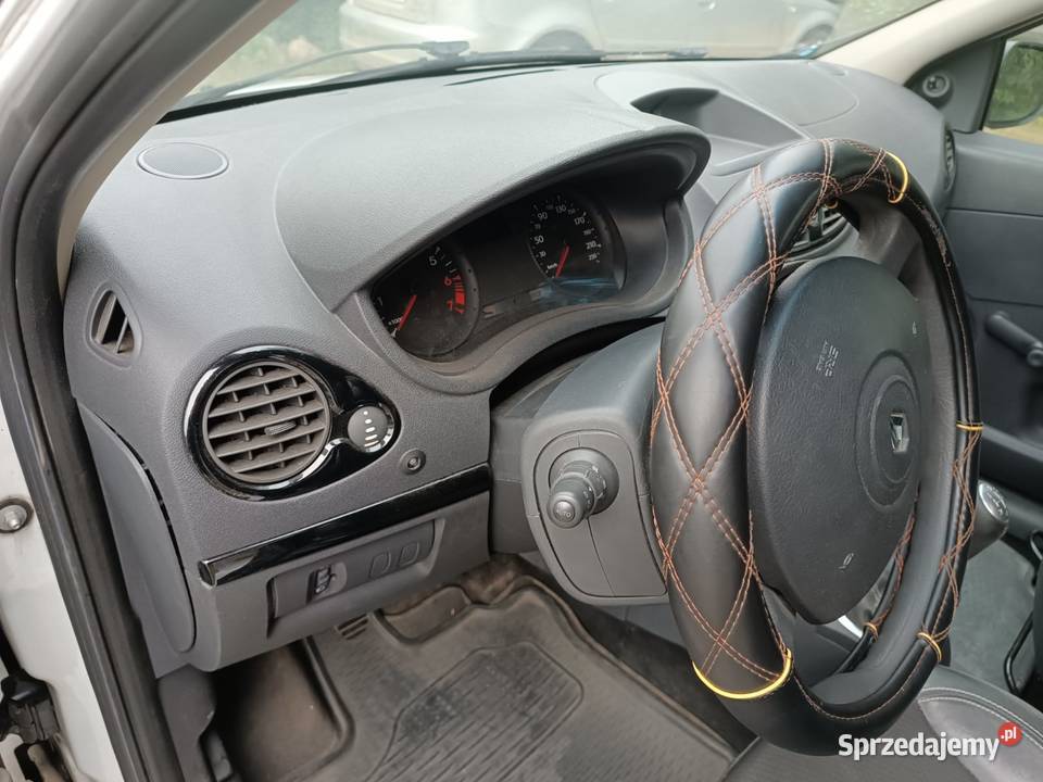 RENAULT CLIO III 12 16V CIĘŻAROWY VAT1 75KM Łódź