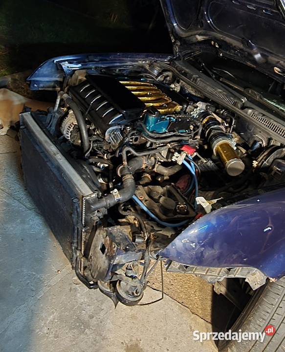 Silnik28 VR6 24V kod AUE na części osobowe Staszów