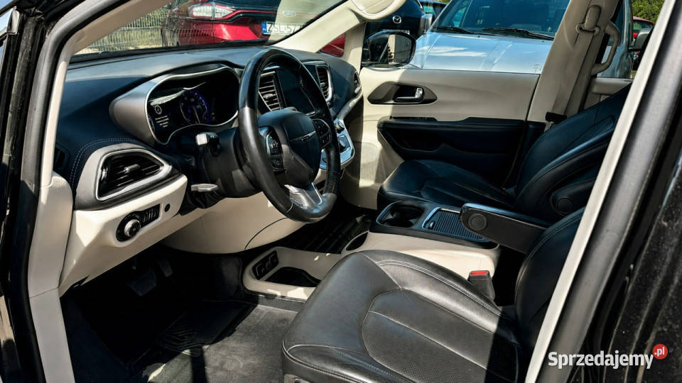 Chrysler Pacifica 36Pentastar 286 7os LPG klimatyzacja Gdynia