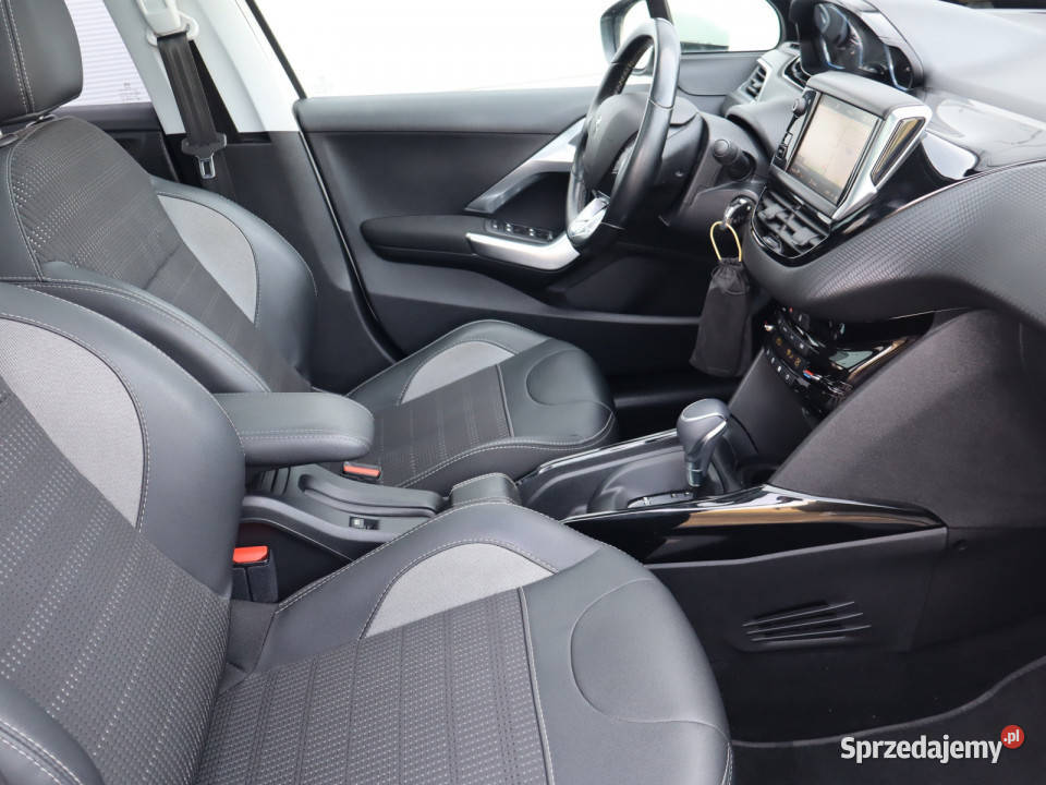 Peugeot 2008 12 PureTech Piaseczno