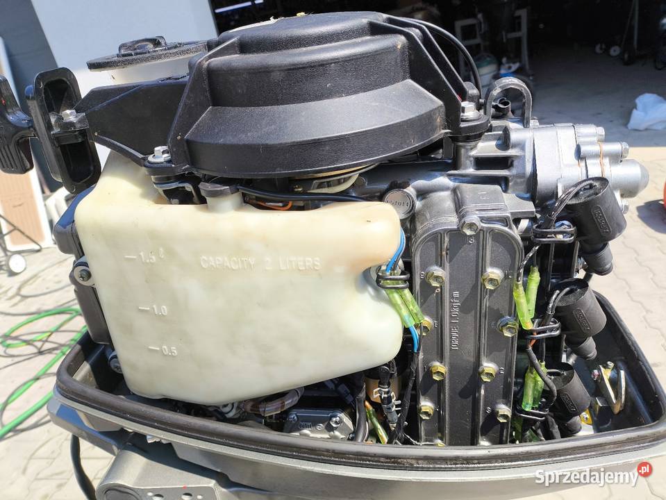 Silnik zaburtowy Suzuki DT30 C krótka stopa S sprzedam