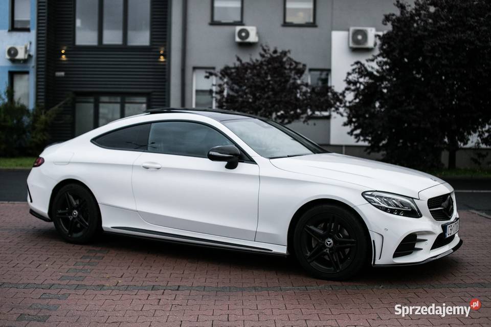 Mercedes Cklasa Coup bezwypadkowy i serwisowany szyberdach Bydgoszcz