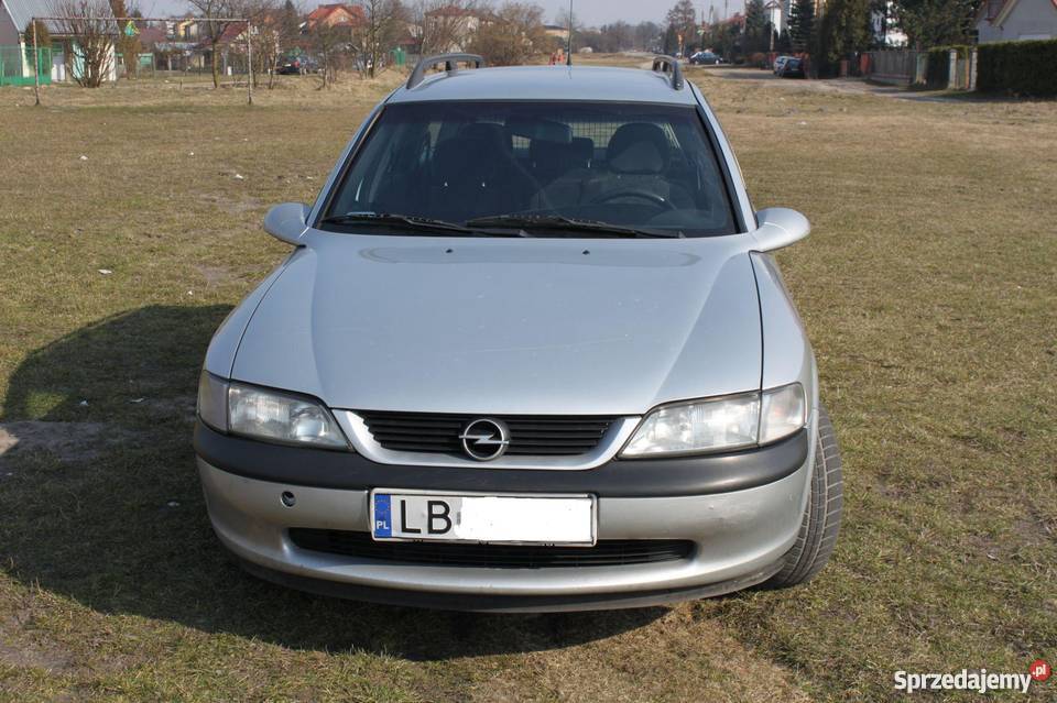 Opel Vectra B kombi 20 DTI 1998 r 4/5 lubelskie