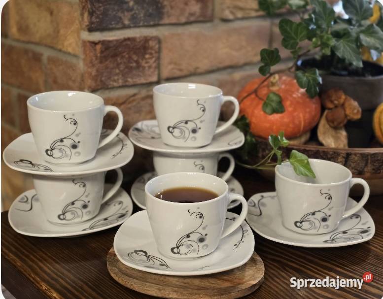 69 Zestaw 6 sztuk filiżanek ze spodkami VIOLET