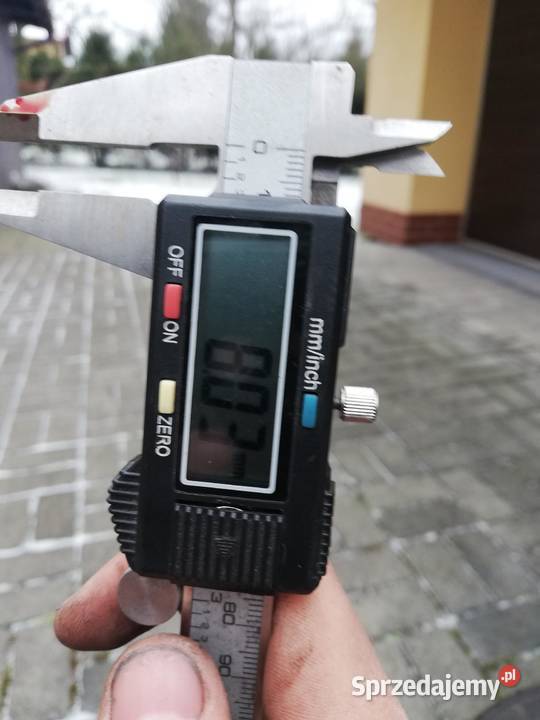 2 opony zimowe 14570 R13 Kormoran bieżnik 8 mm Rok produkcji 2011 Opony