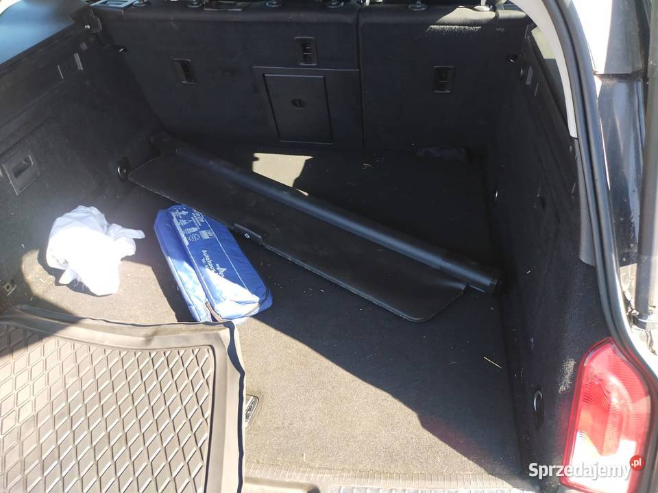 Samochód osobowy OPEL INSIGNIA TOURER SW