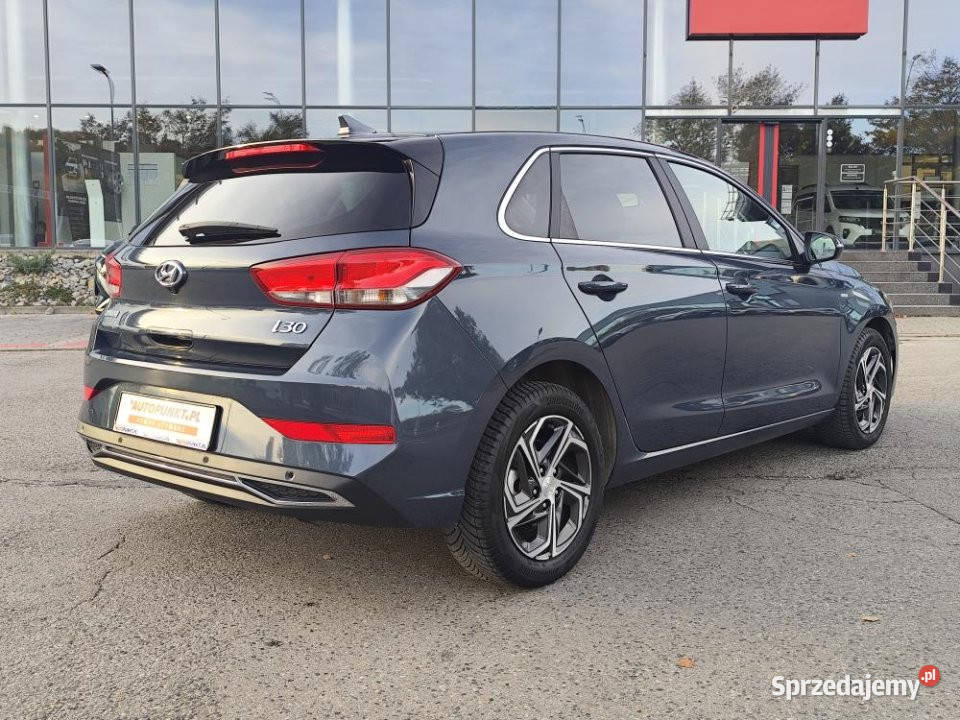 HYUNDAI i30 2024r salon kamera asystenci LED Kraków