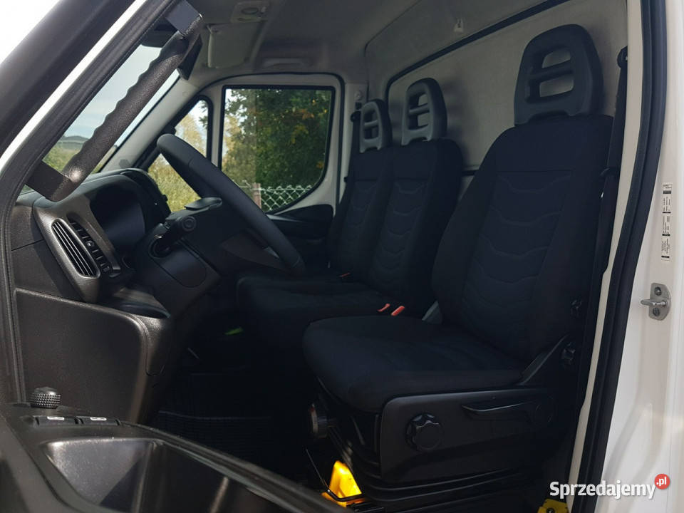 Iveco 70C18 WYWROTKA 3STRONNA KIPER 377x220 manualna Poręba