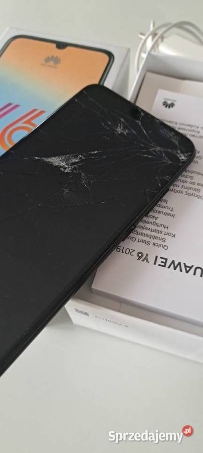 Huawei Y6 z 2019 roku 32GB zbity ekran ładowarka Poznań