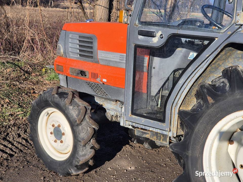 Traktorek KUBOTA GL320 32 44 Wspomaganie Małuszyn sprzedam