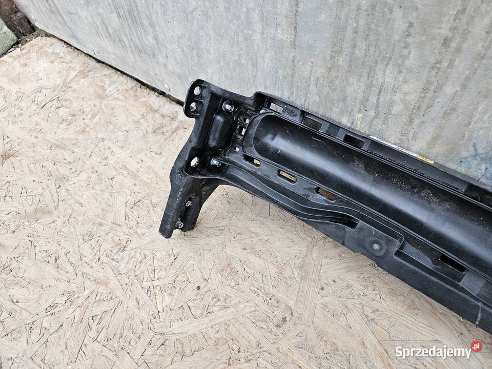 TOYOTA YARIS 4 IV WZMOCNIENIE GÓRNE PRZÓD osobowe