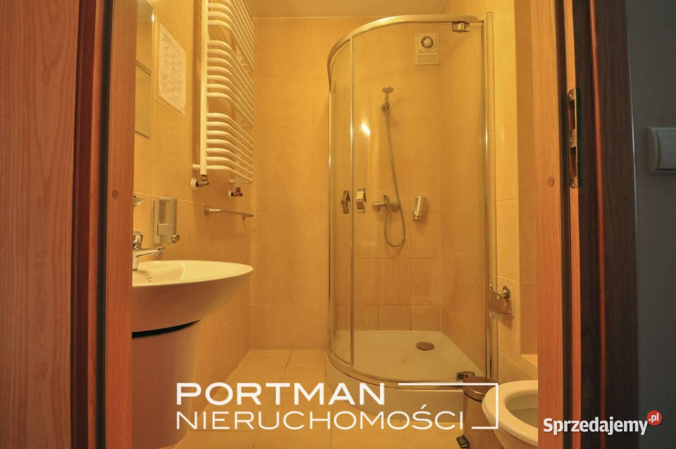 Obiekt na Sprzedaż Hotel Dom Seniora RADOM 3321zł/m2