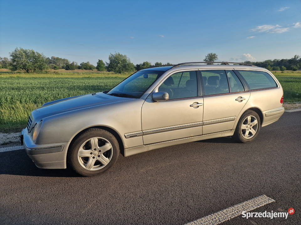 MercedesBenz Klasa E W210 Elegance Kombi 27 CDI Karczew