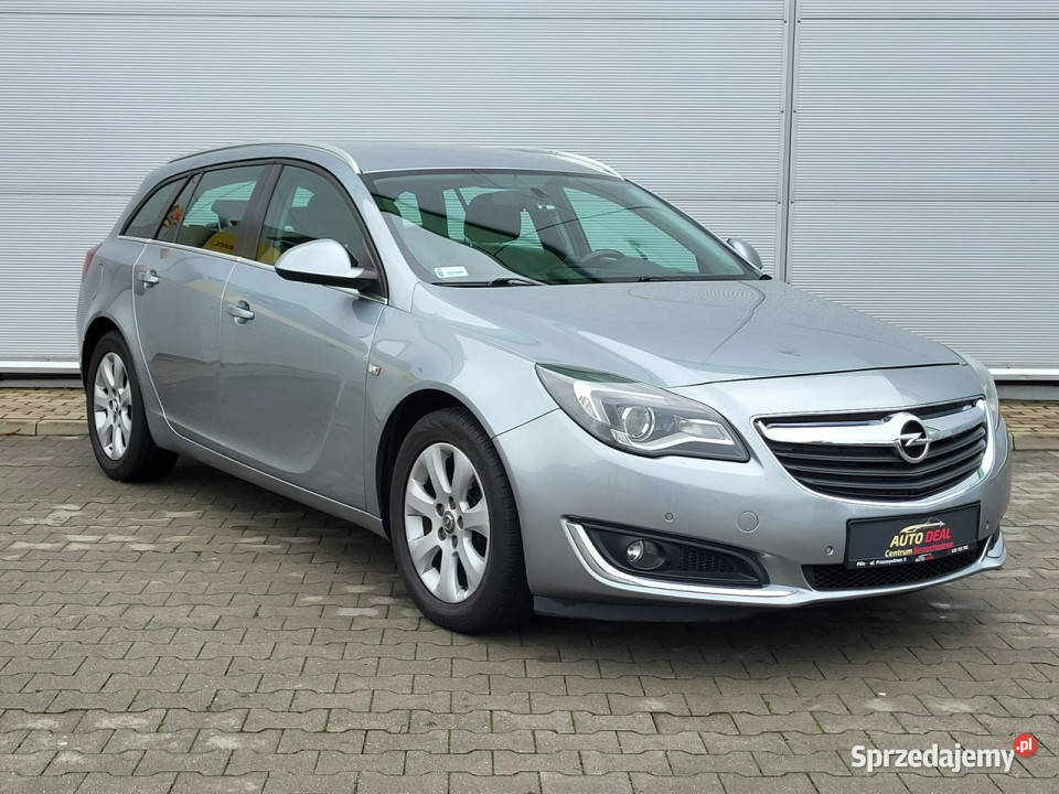 Opel Insignia 20D 120 Niski przebieg Zamiana manualna Piła