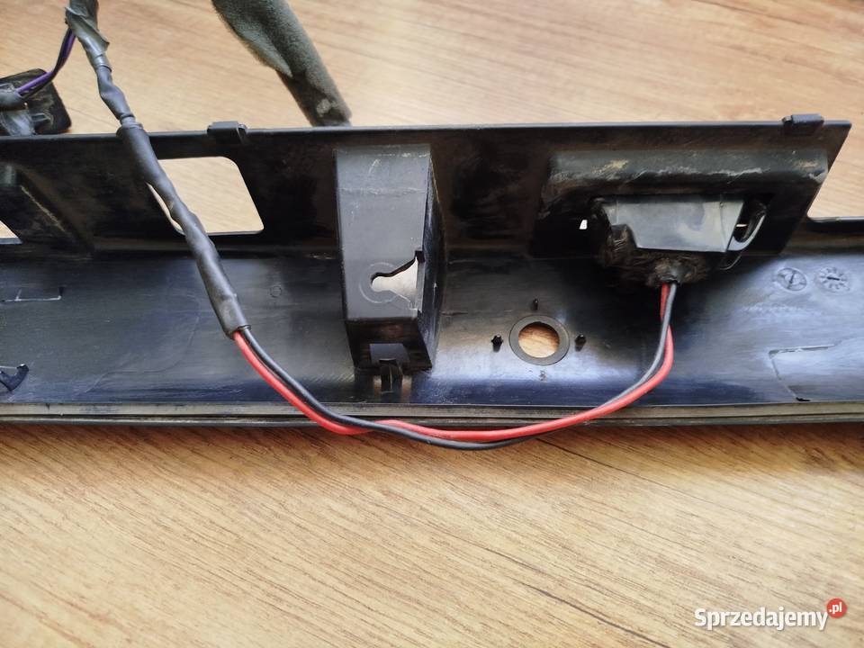 NISSAN NV200 osłona klapy z oświetleniem małopolskie Oświęcim