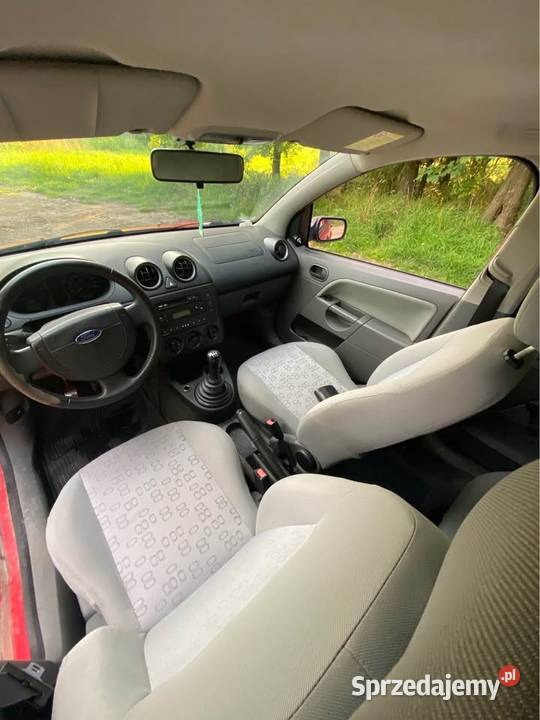Ford Fiesta nieuszkodzony Fiesta Starogard Gdański