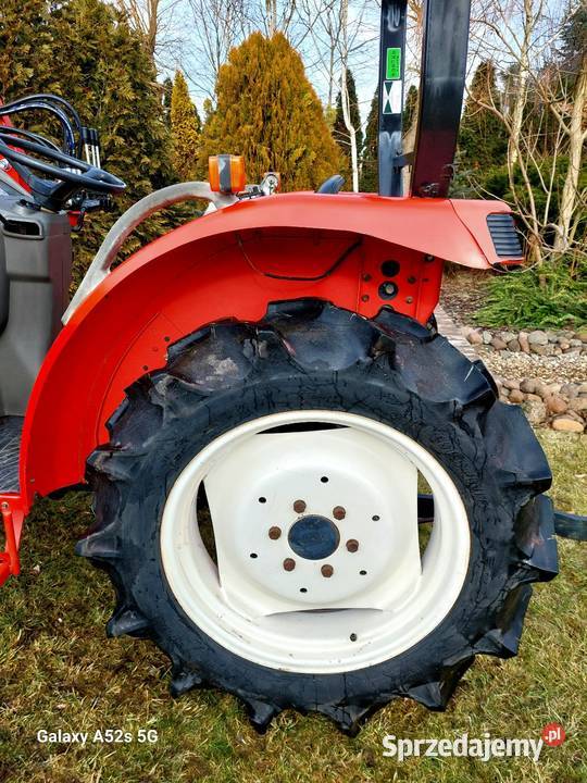 Traktorek Japoński Yanmar 24 4x4 Wspomaganie Góra