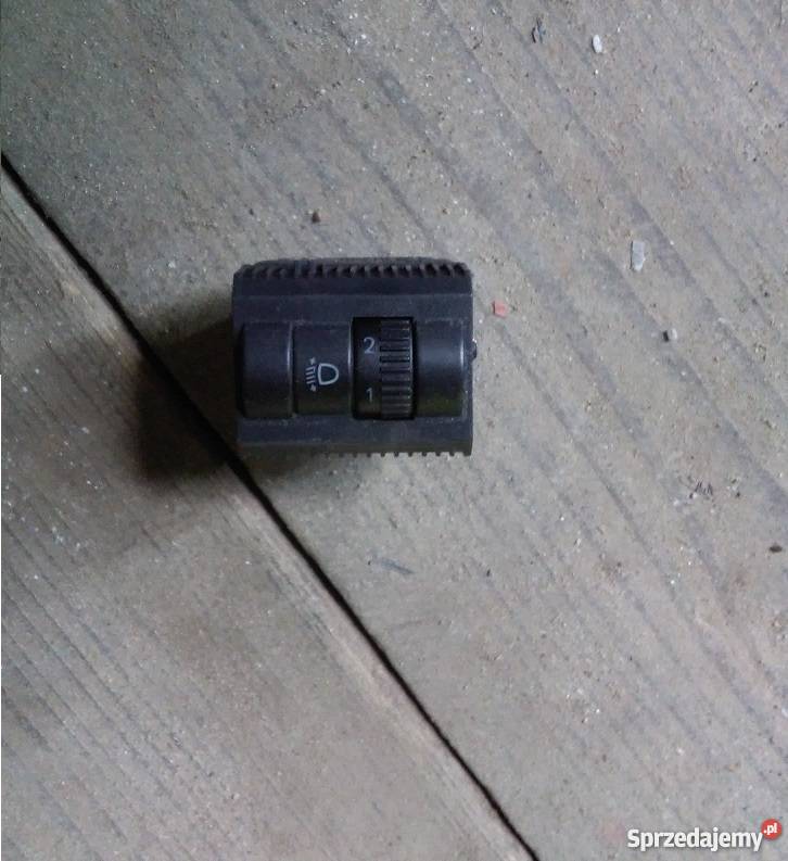 VW Polo 9N regulator wysokości świateł Chorzów