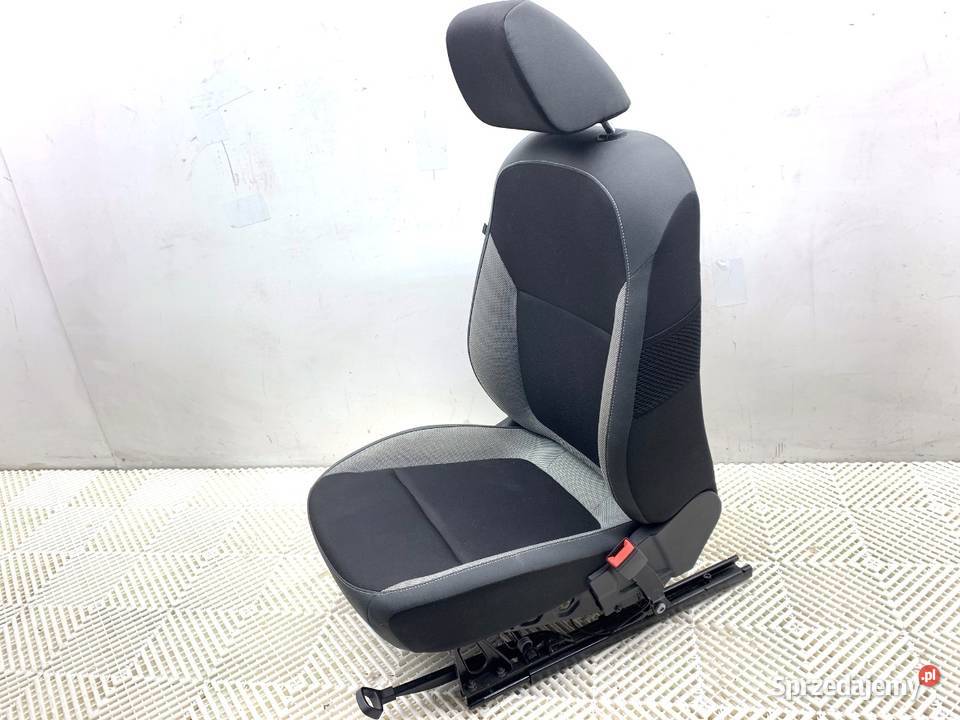 FOTEL PRAWY PRZÓD SKODA FABIA III Kombi