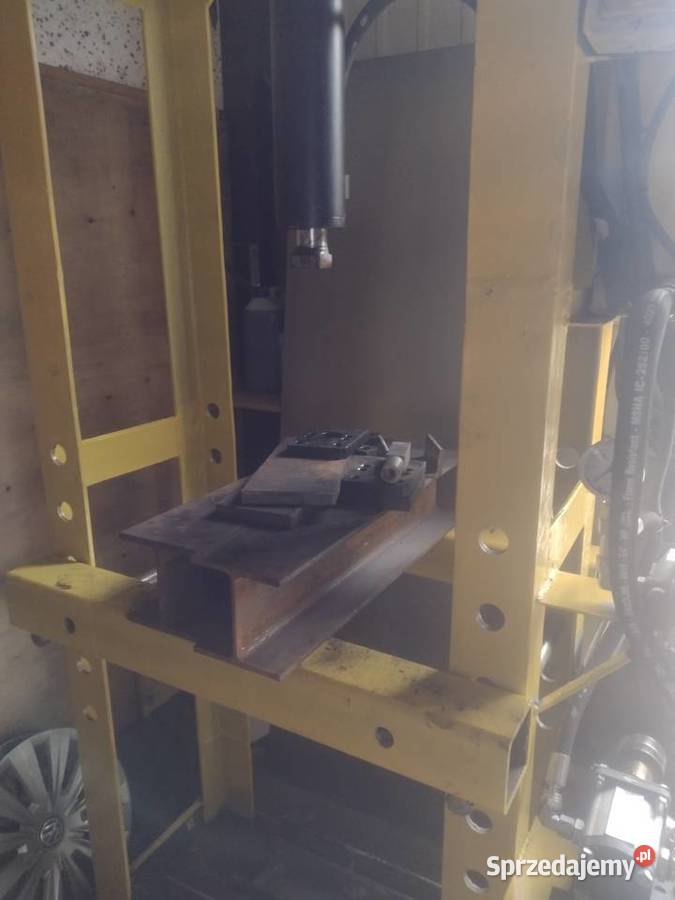 Prasa hydrauliczna z silnikiem elektrycznym moc