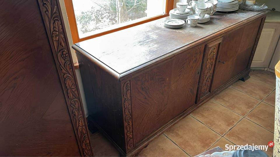 Komoda dębowa z pięknymi pasami rzeźb wyższa pomorskie Gdańsk