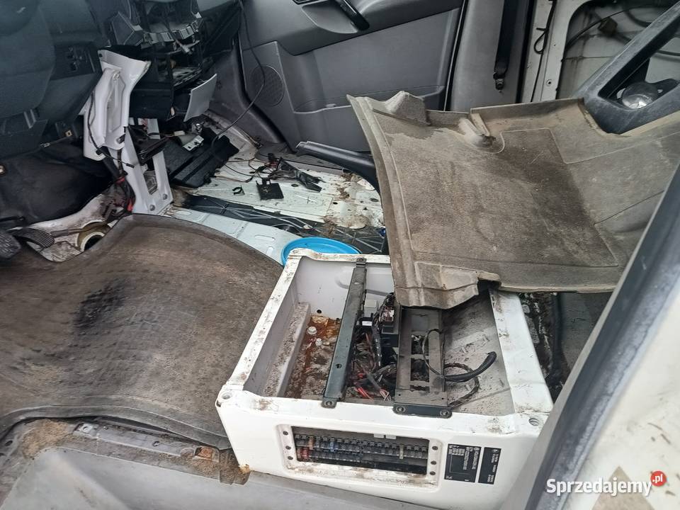 Sprinter 906 crafter 25 TDI całe na części Wołoskowola