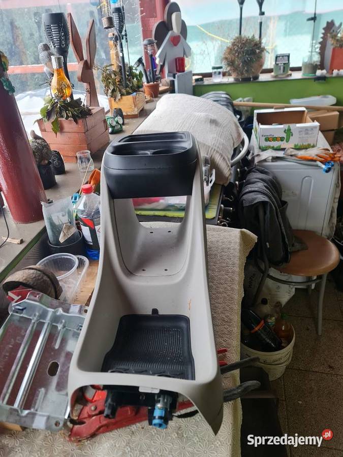 Chrysler pacifica podłokietnik schowek Tarczyn