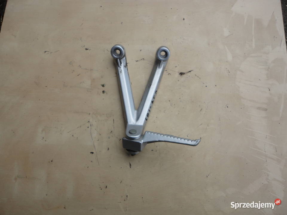 CPI GTR ZIPP AXIS Stopka podnozek pasazera Elementy nadwozia