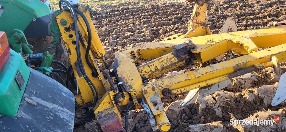 Pług obrotowy 4 skibowy Rumptstad Chełmno