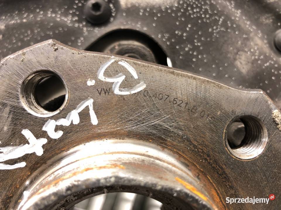 ZWROTNICA LEWY PRZÓD AUDI A6 C8 20 204