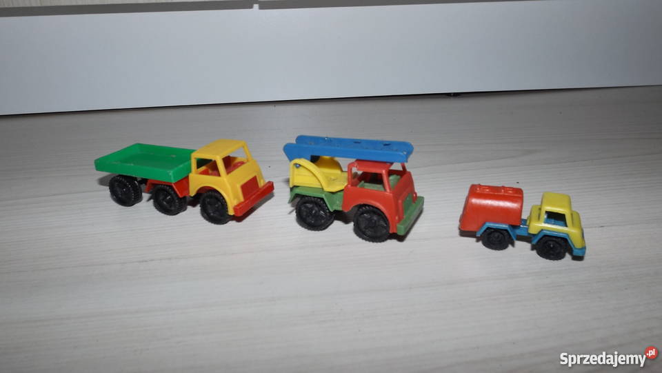 Stare samochodziki kioskowce z Prlu Grodziczno