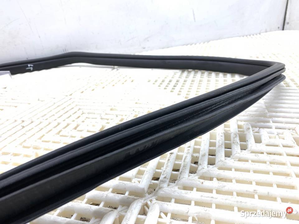 USZCZELKA DRZWI TYŁ LEWY JEEP GRAND CHEROKEE WK