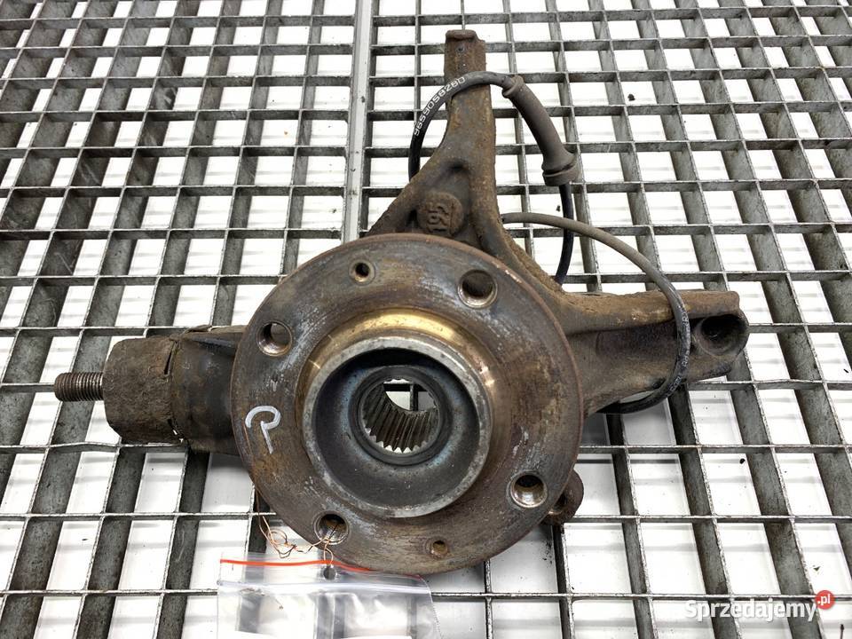 ZWROTNICA PRAWY PRZÓD PEUGEOT 3008 16 156 0917 sprzedam