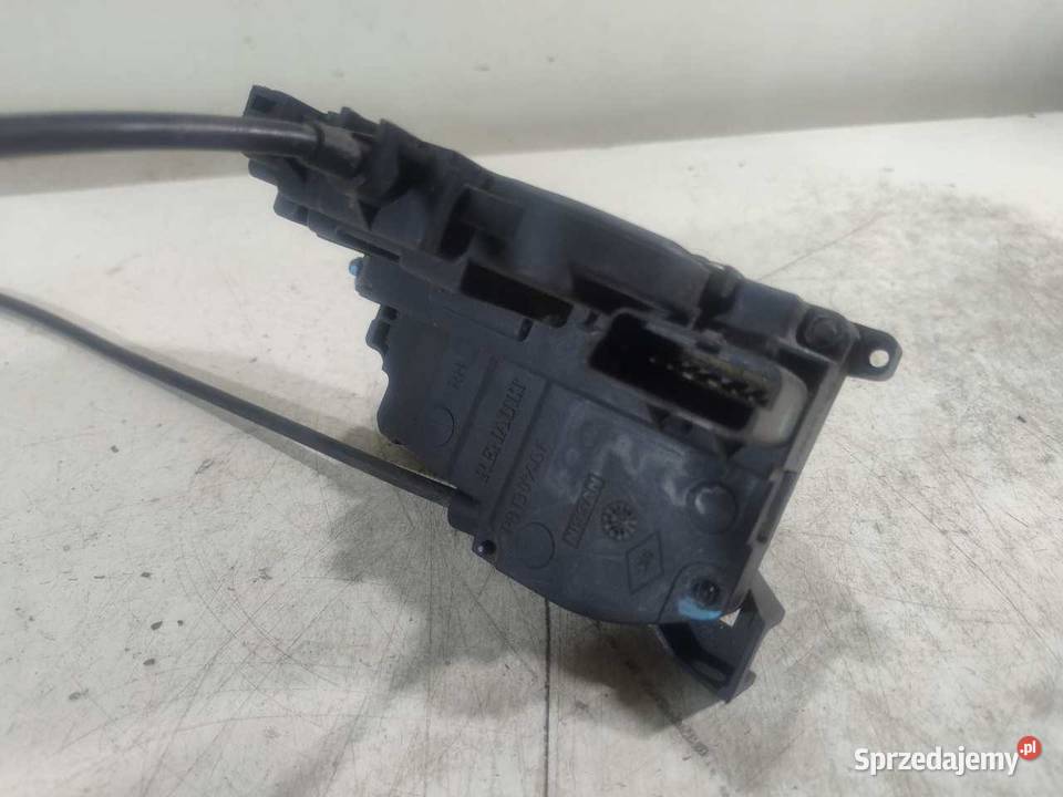 ZAMEK DRZWI PRAWY TYŁ 6 PIN RENAULT MEGANE III sprzedam