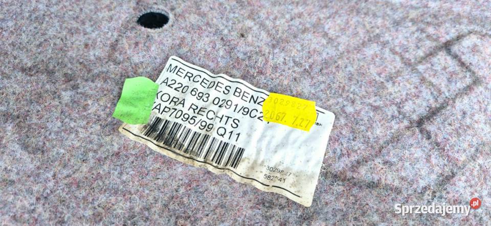 BOCZEK WYKŁADZINA BAGAŻNIKA LEWA PRAWA KLAPY osobowe Działoszyce