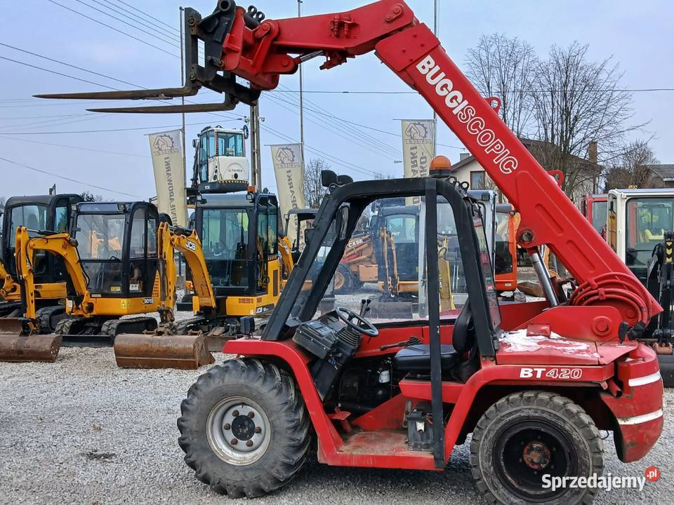 Manitou BT420 MANITOU BT420 Ładowarka Rok produkcji 1998 Koparko ładowarki Złoczew