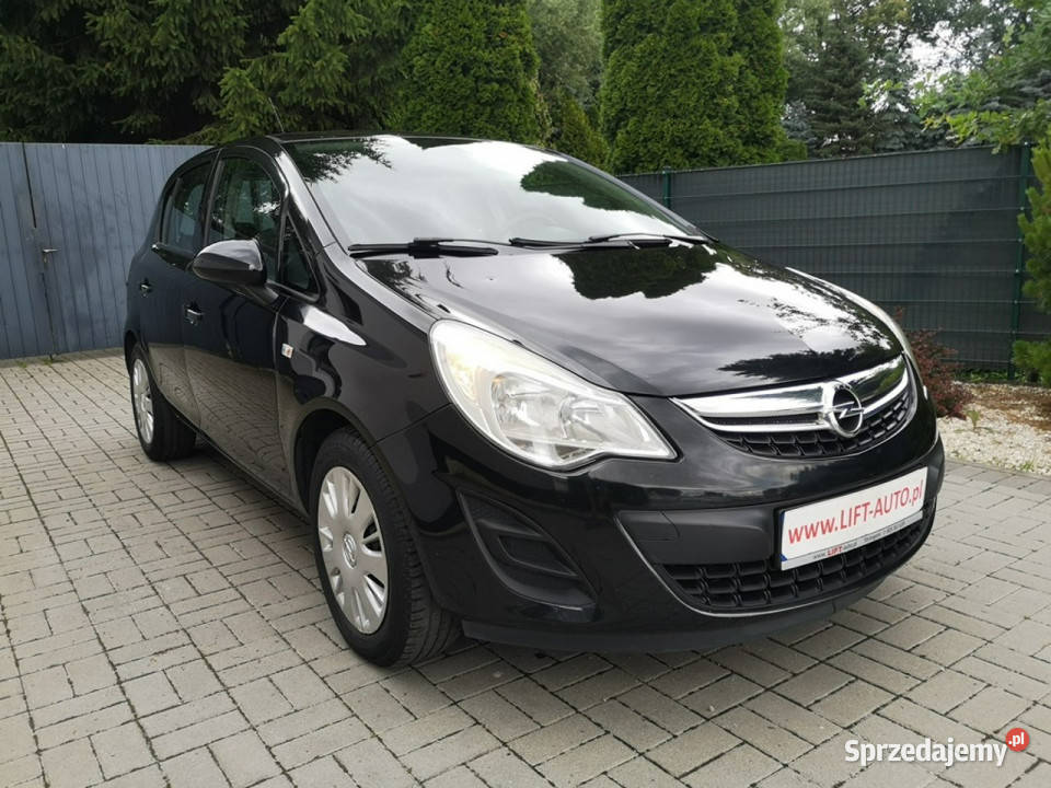 Opel Corsa 12 Benzyna 86 Klimatyzacja Elektryka nieuszkodzony Strzegom